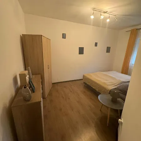 Holiday House Apartment *